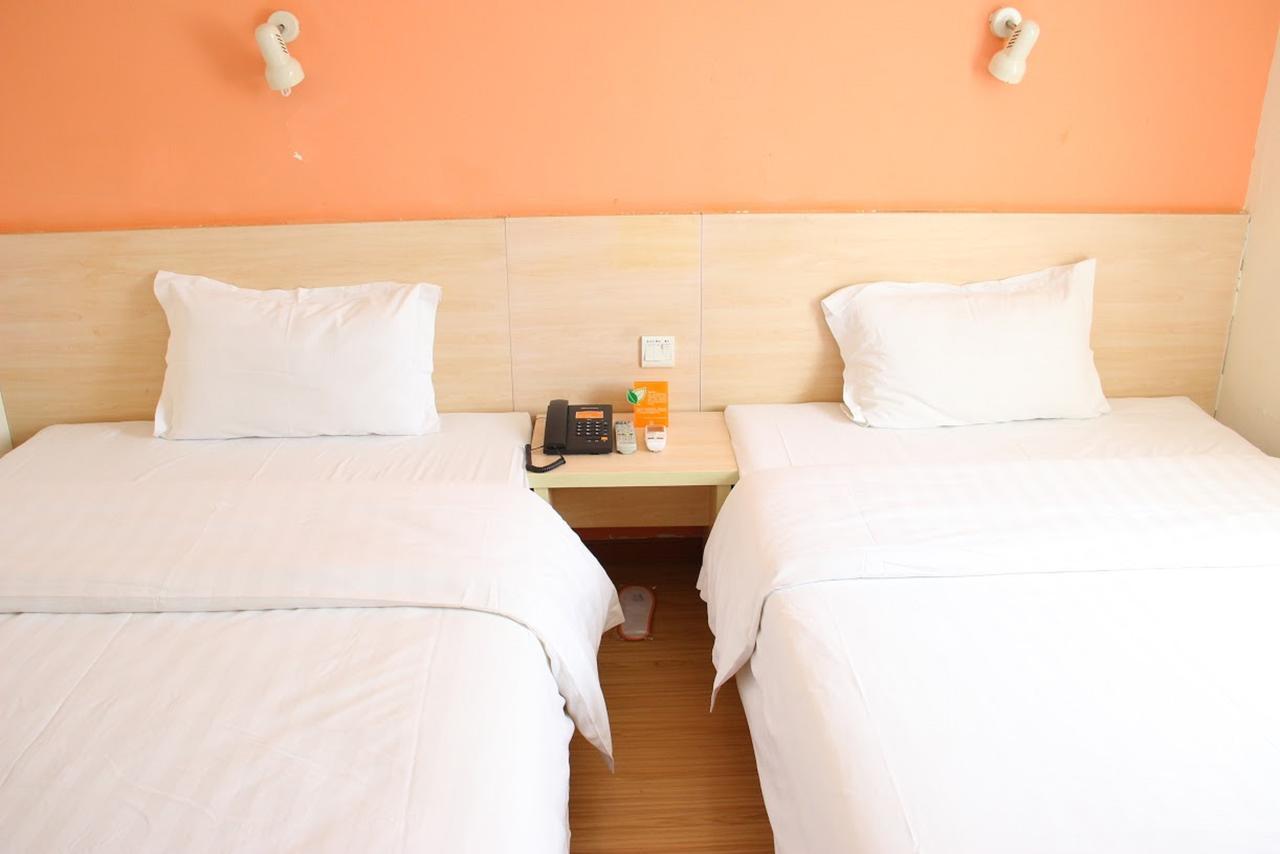 7Days Inn Huludao Xingcheng Hot Spring Street Buitenkant foto