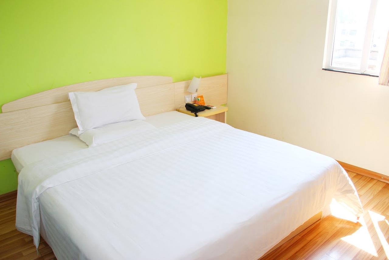 7Days Inn Huludao Xingcheng Hot Spring Street Buitenkant foto