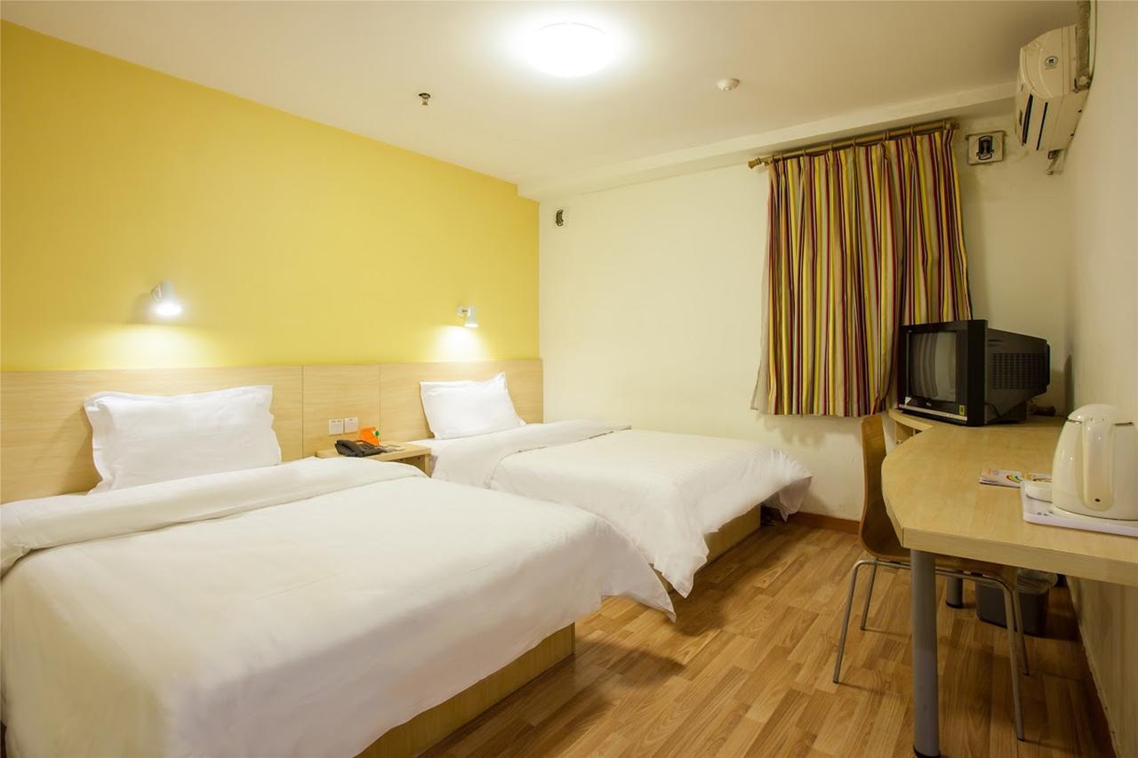 7Days Inn Huludao Xingcheng Hot Spring Street Buitenkant foto